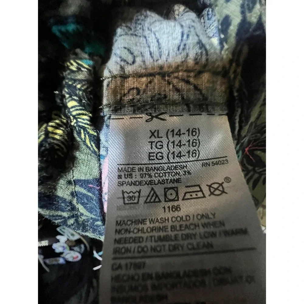 Old Navy Button Down Shirt Kids XL 14-16 Green Excellent Tropical Jungle Print